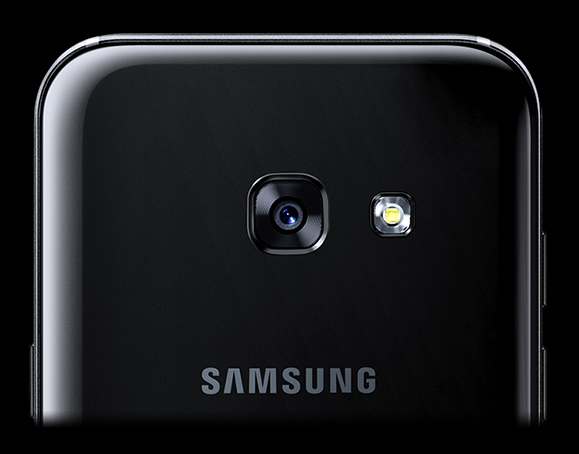 Samsung A3 - T-Mobile.cz